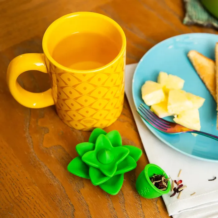 Pineapple Mug With Infuser BigMouth Inc Male Sex Toys