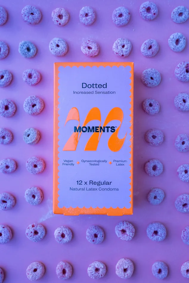 Moments Condoms Vibrators Moments Dotted 3 Packs