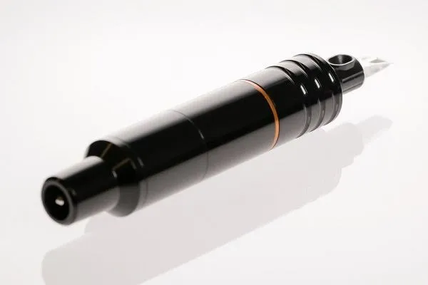Cheyenne Hawk Pen Black Cheyenne Anal