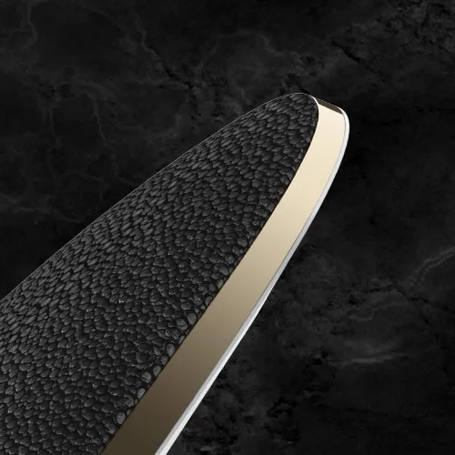 Satisfyer Satisfyer Luxury Air Pulsation Vibration Gold Black Leather Vibrators